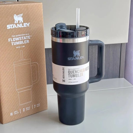Stanley Flowstate Tumbler Black